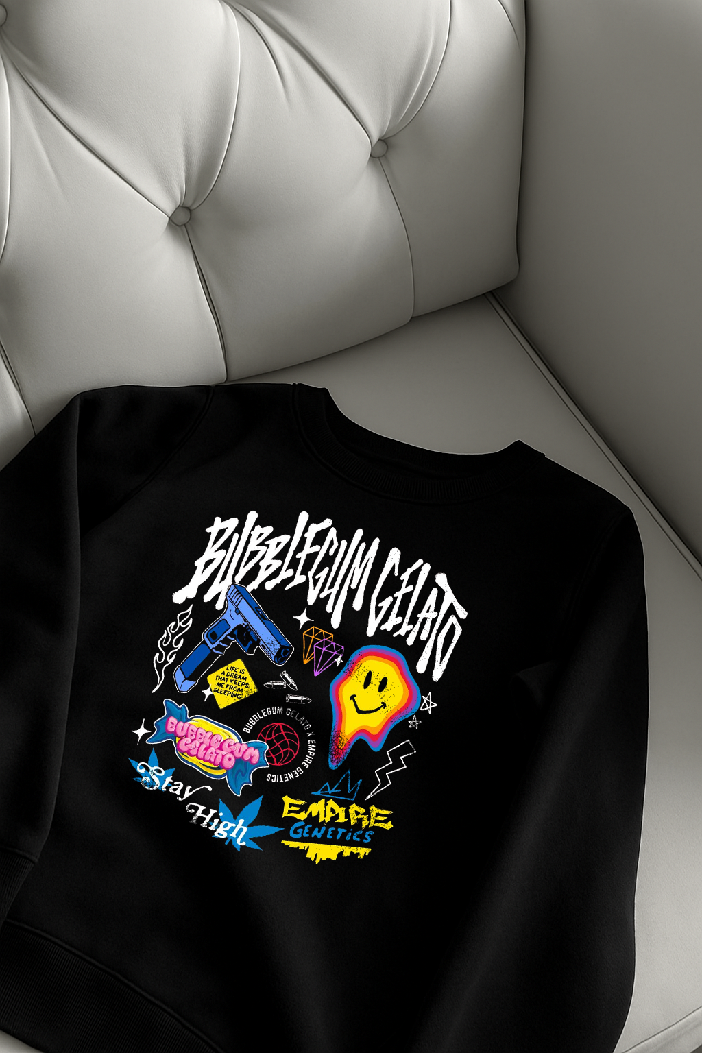BLACK CUTE DESIGN SWEATSHIRT
